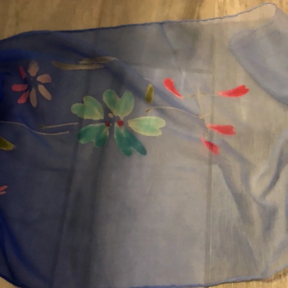 Blue ombré sheer floral scarf